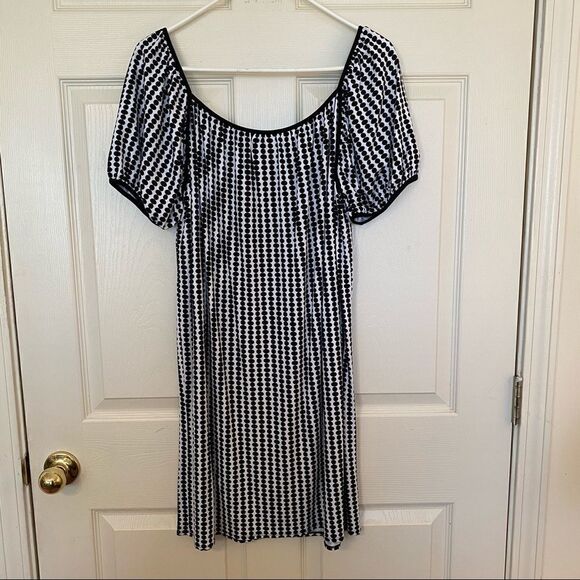 Max Studio Dress XS Black White Shift Puff Sleeve Viscose Stretch Printed - Picture 4 of 5